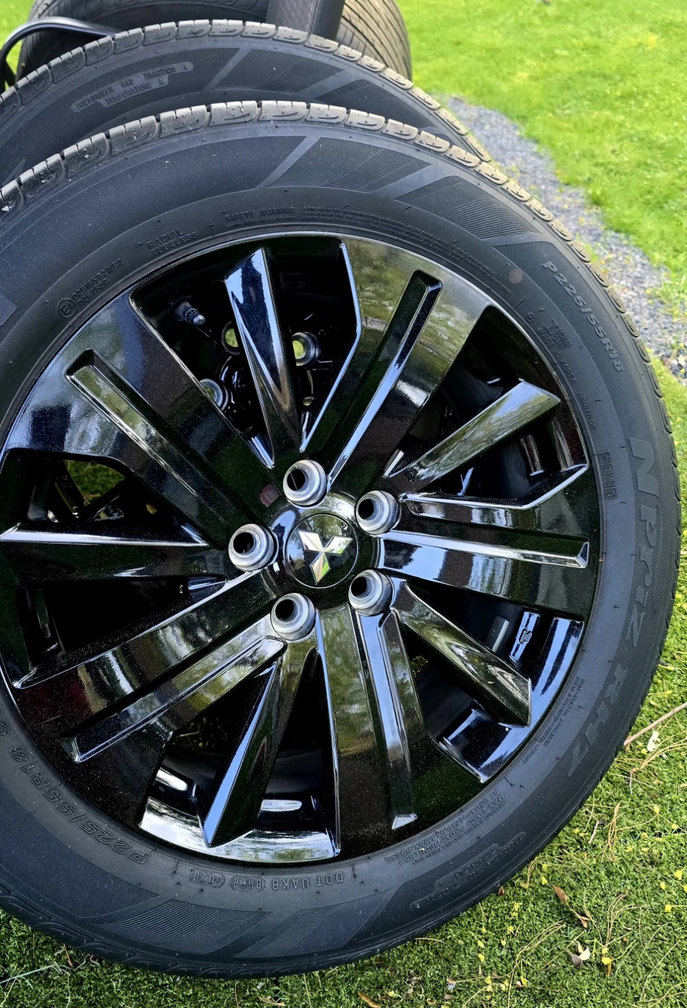 P225/55R18 Tires (Set of 4) on Shiny/Sporty Black Alloys - photo 3