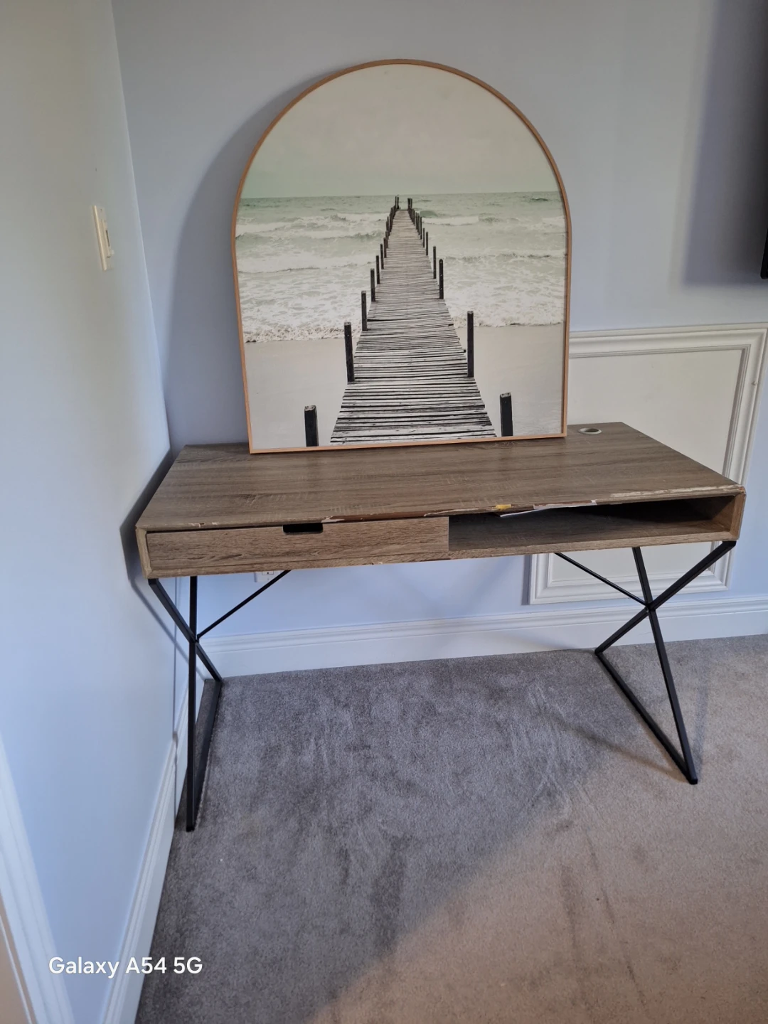 Wood grain desk with drawer - photo 2