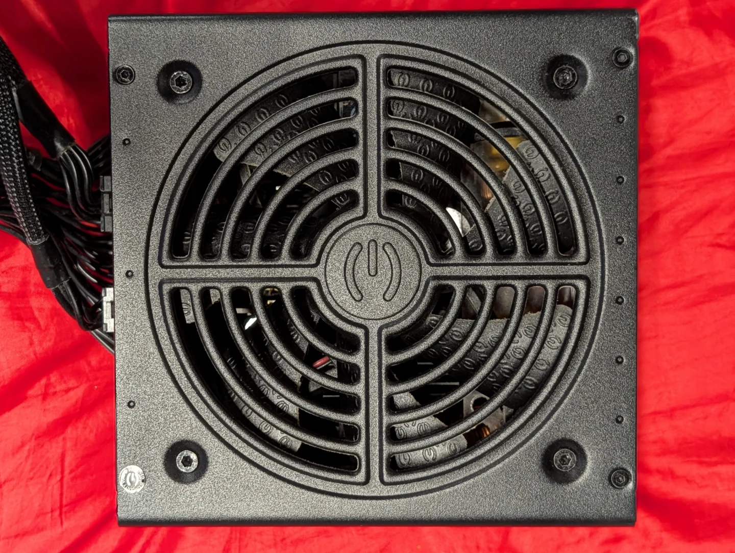 EVGA 650 B3 80 Plus Bronze Power Supply - photo 2