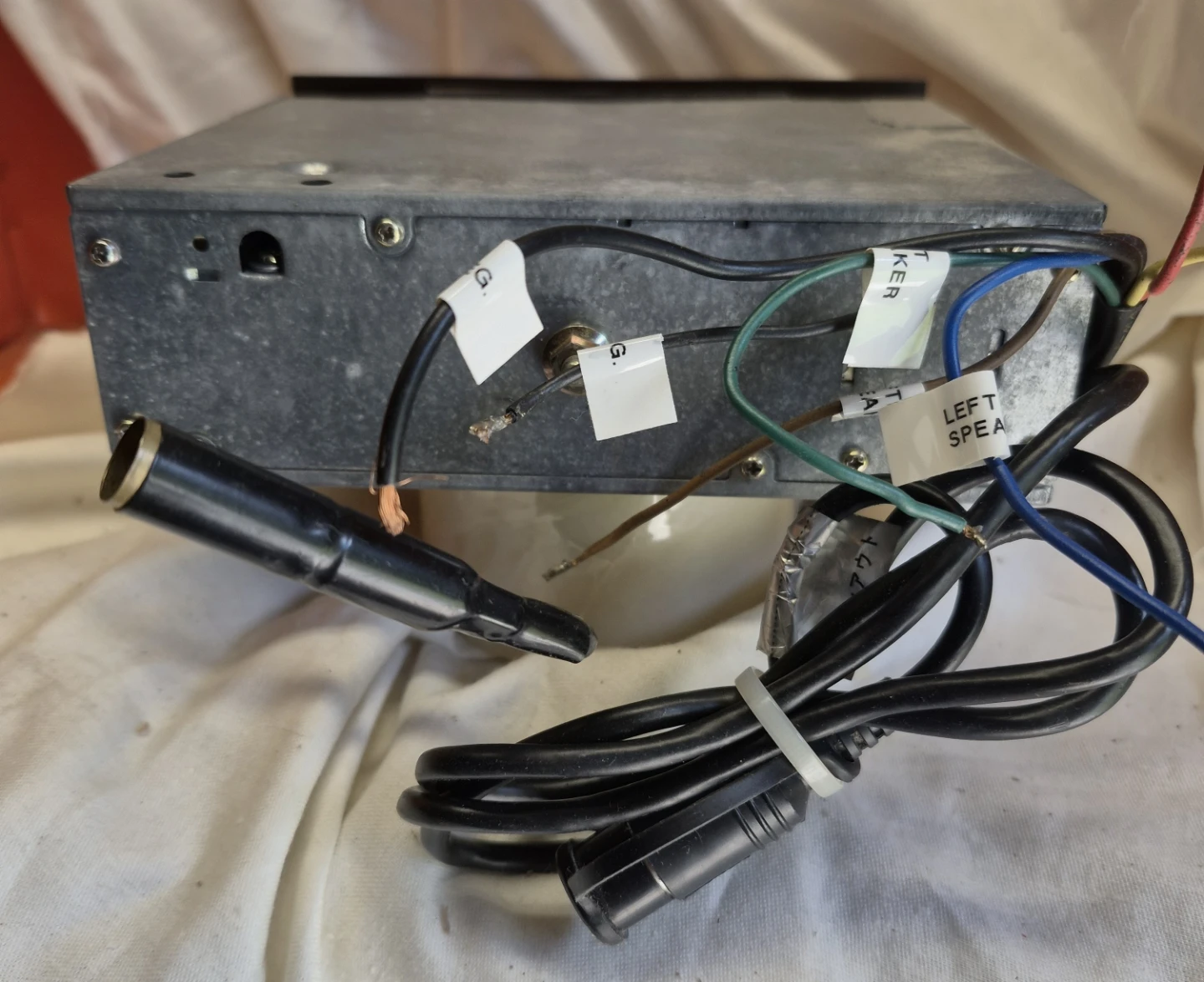 Alpine 7135 Digital PLL Frequency Synthesizer Car Stereo - photo 5