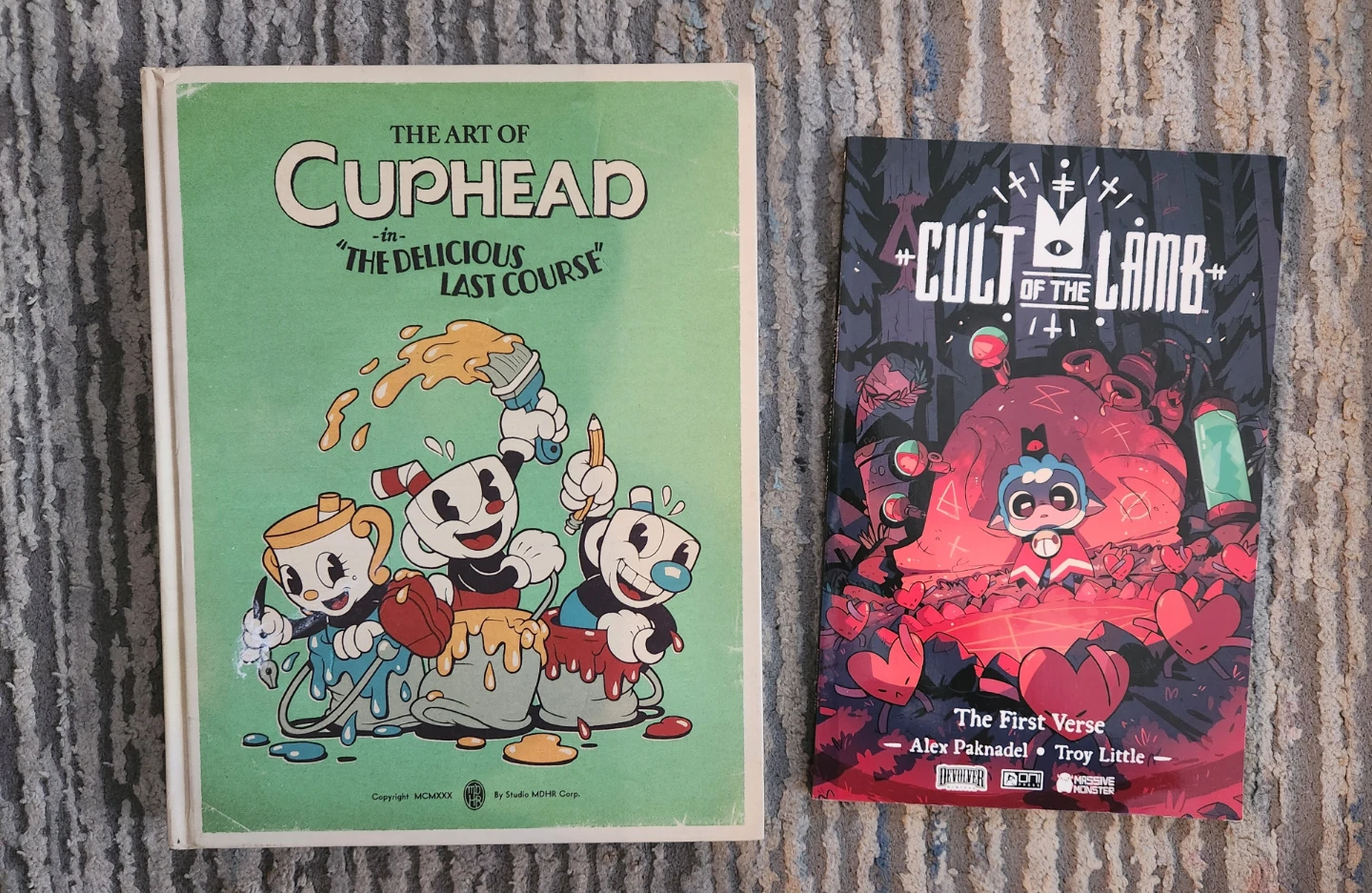 Art Books and Graphic Novels Bundle