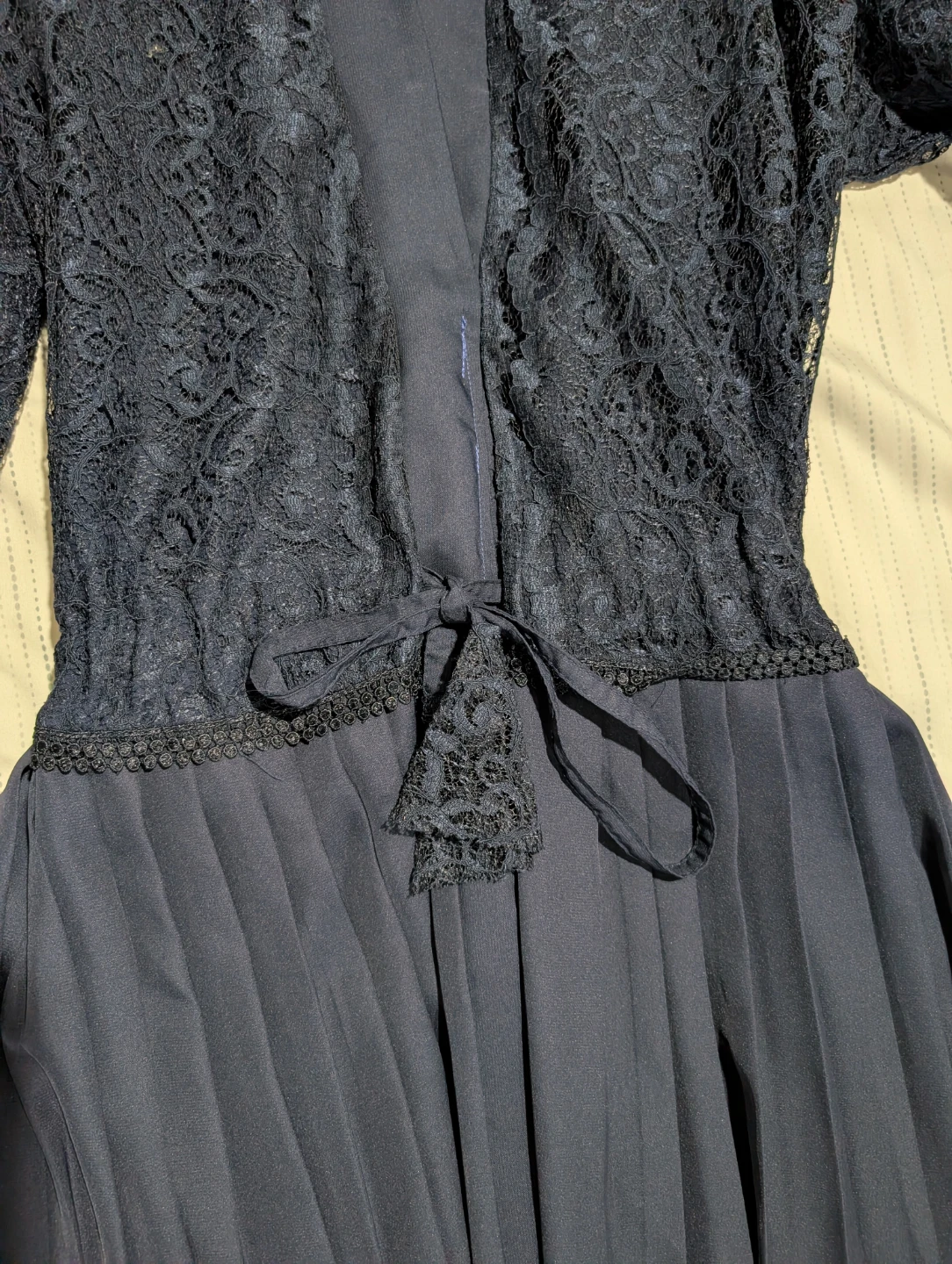 Navy Blue Lace Abaya Dress - photo 3