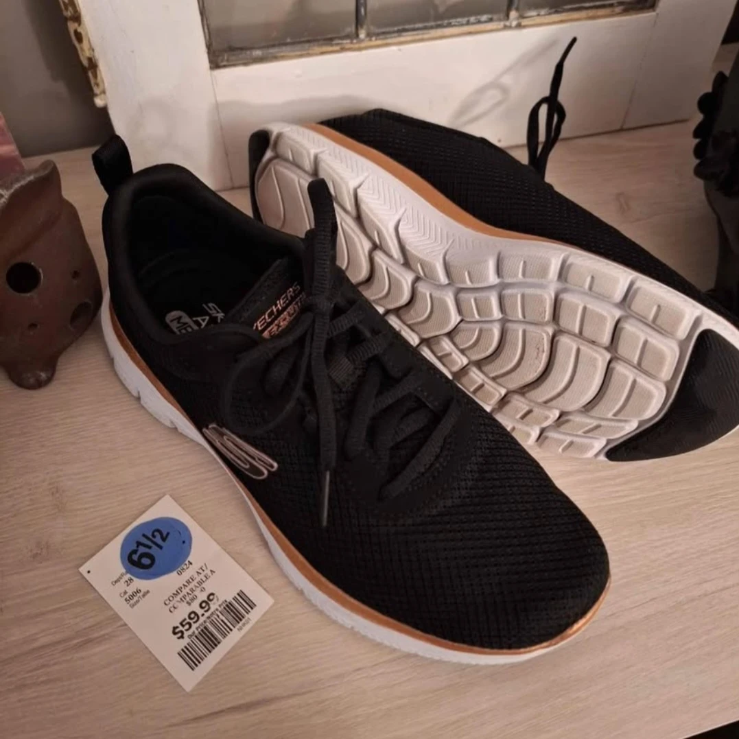 Skechers Women's Black Running Shoes Size 6.5 - photo 2
