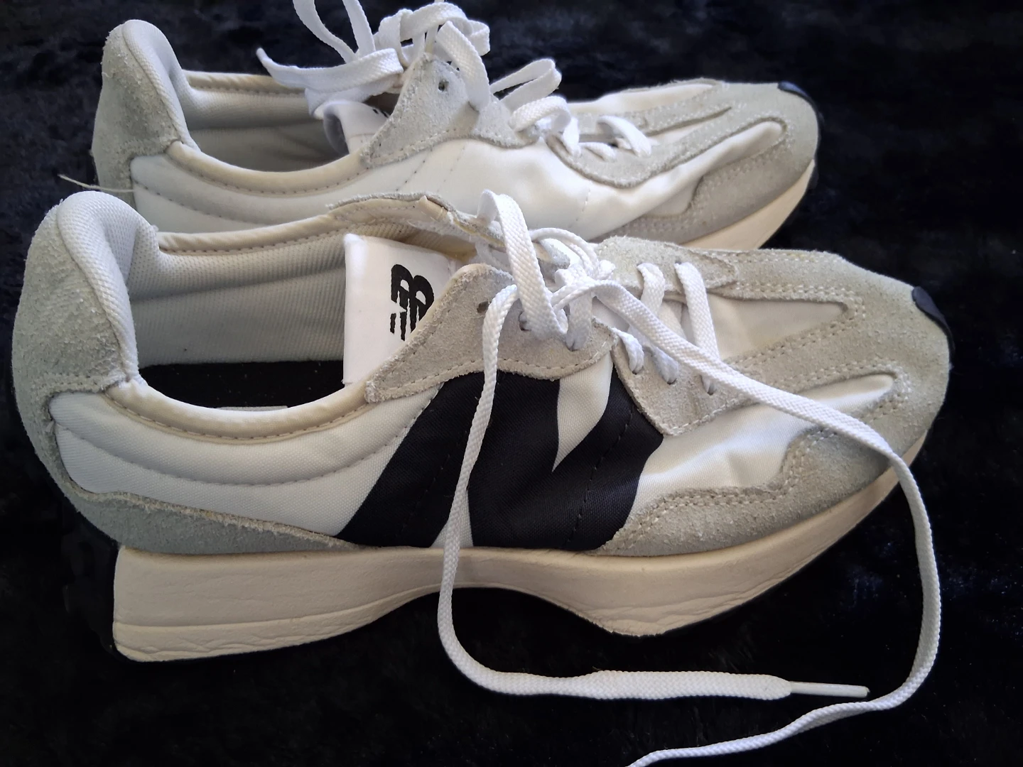New Balance 327 Sneakers - White/Black - photo 3