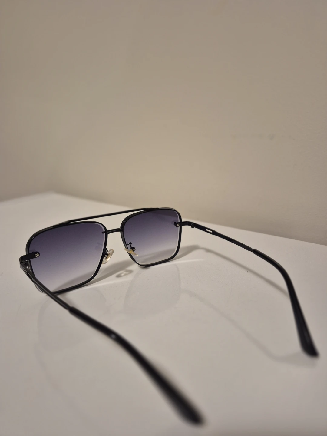 Thick Framed Purple Hue Aviator Sunglasses! 😎⚽️ - photo 4