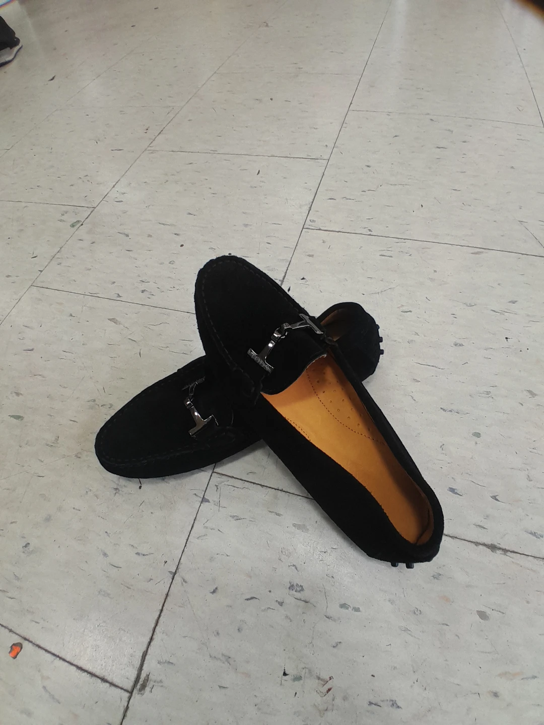 TOD'S Black Suede Driving Moccasins Size 7 - photo 3