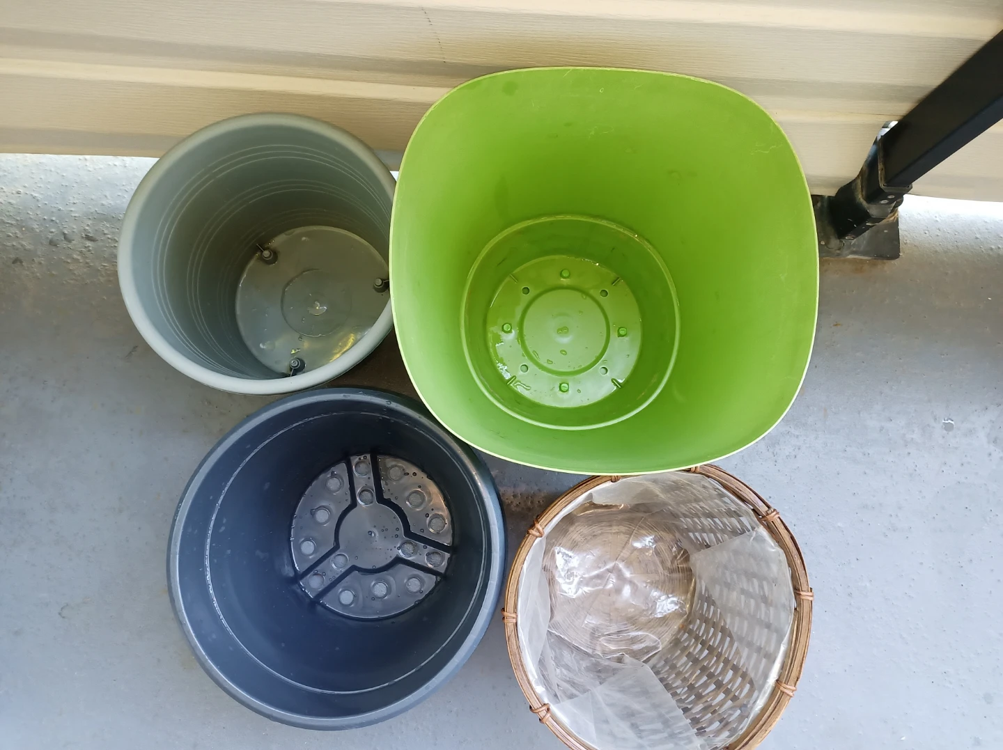 everything Planting Pots - photo 3