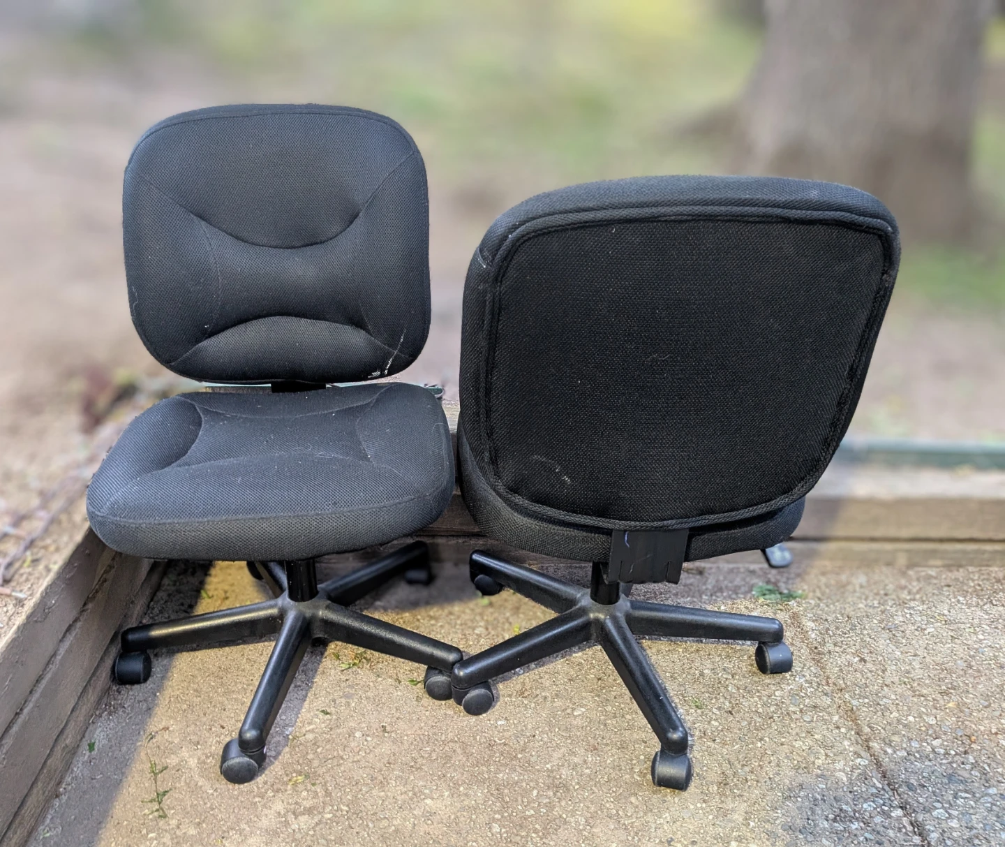 Black Mesh Office Chairs