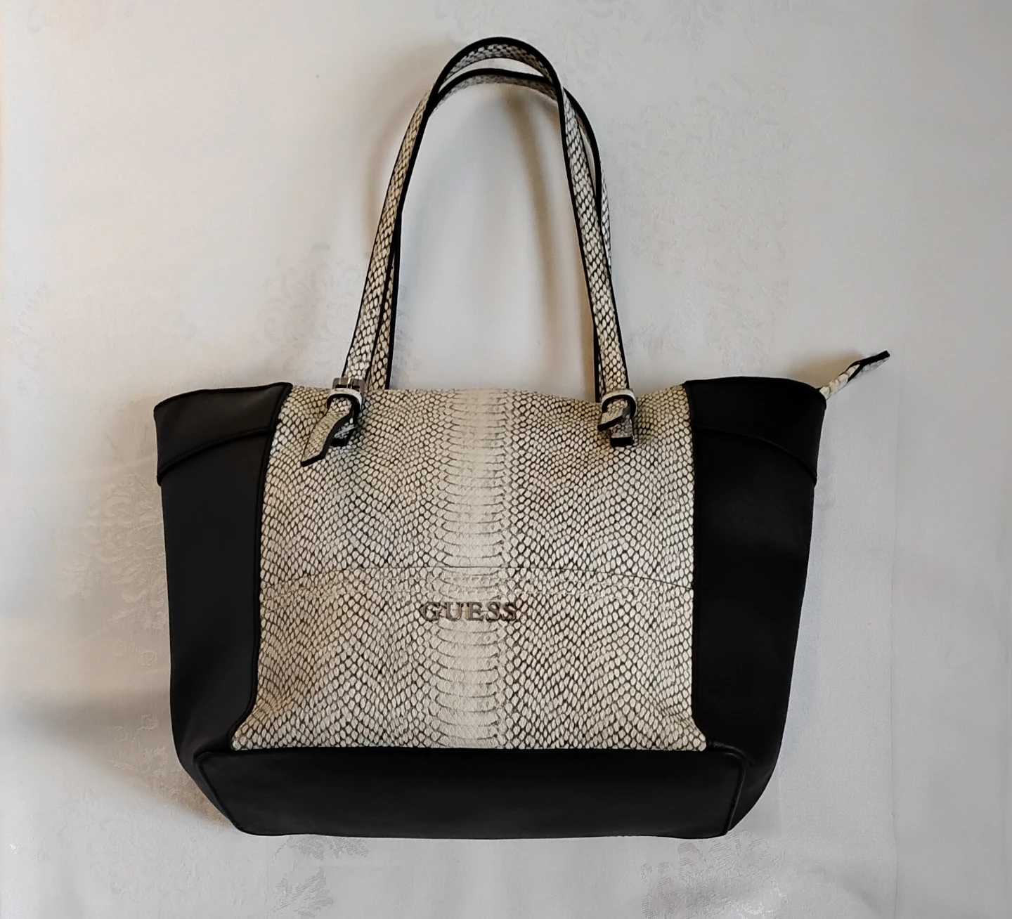 Ladies Genuine Leather Handbag
