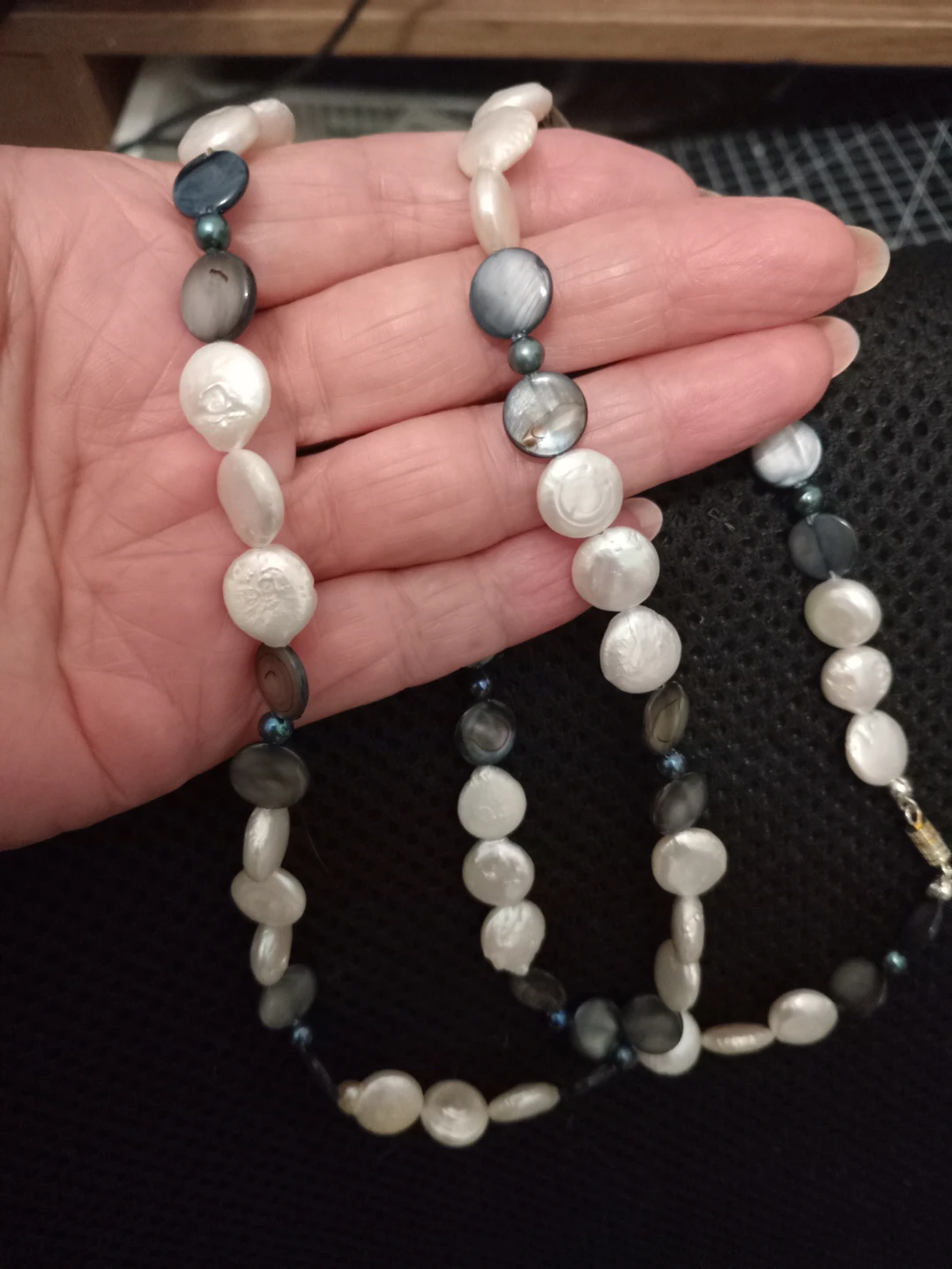 Single-strand long Pearl Necklace