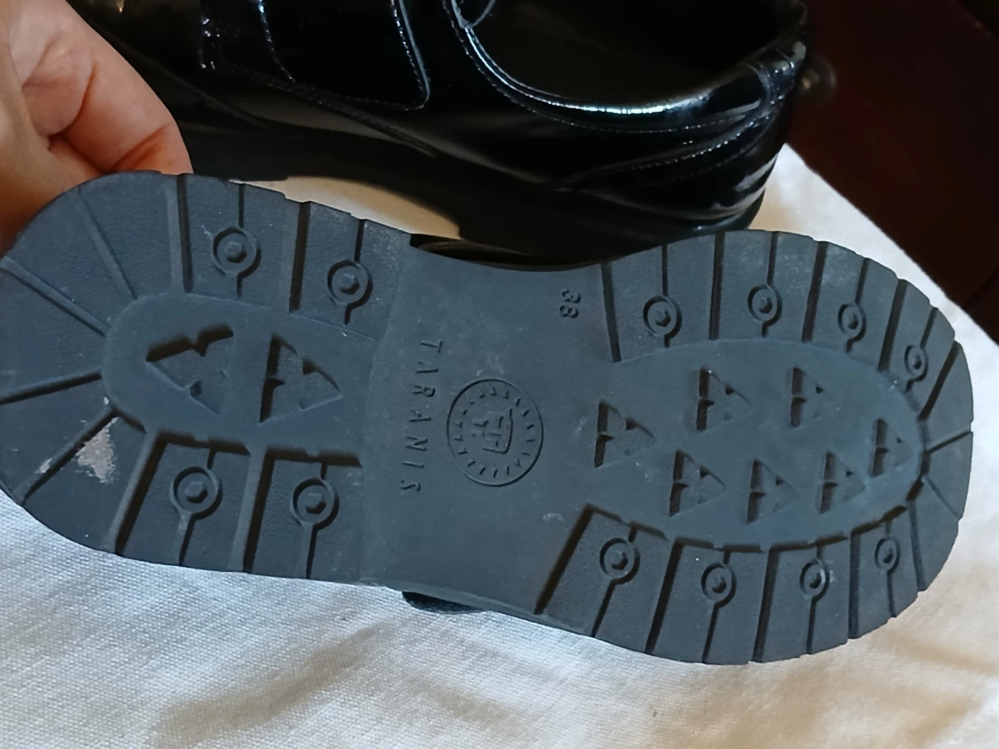 Taranis Black Patent Shoes Size 38 - photo 3
