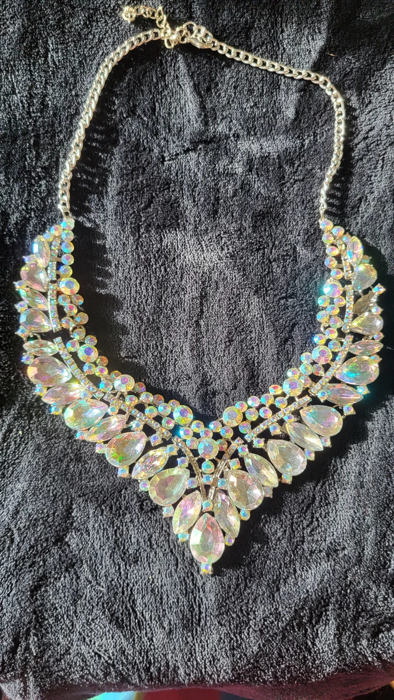 Sparkly Statement Necklace