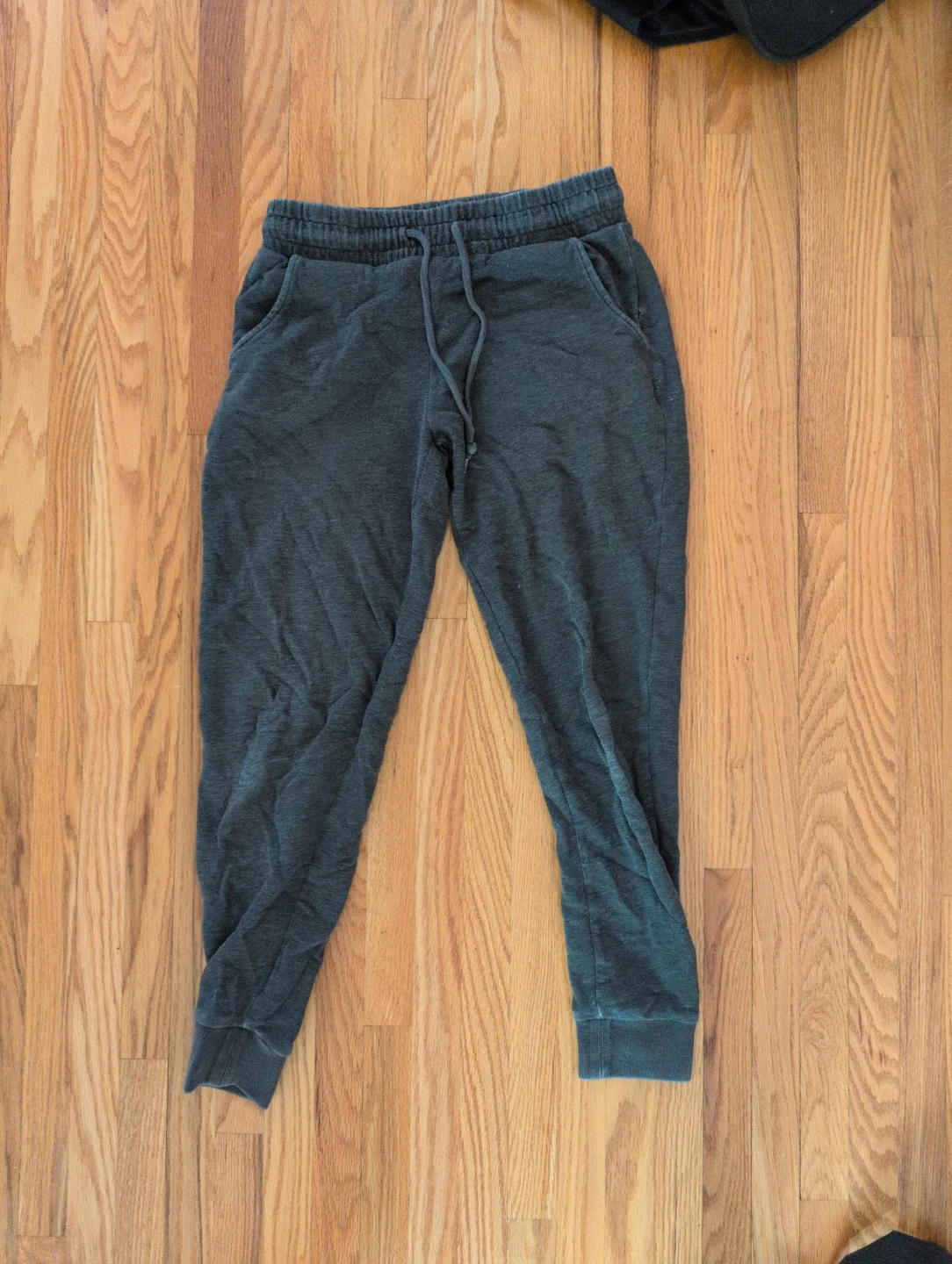 Charcoal Grey Sweatpants ⚽