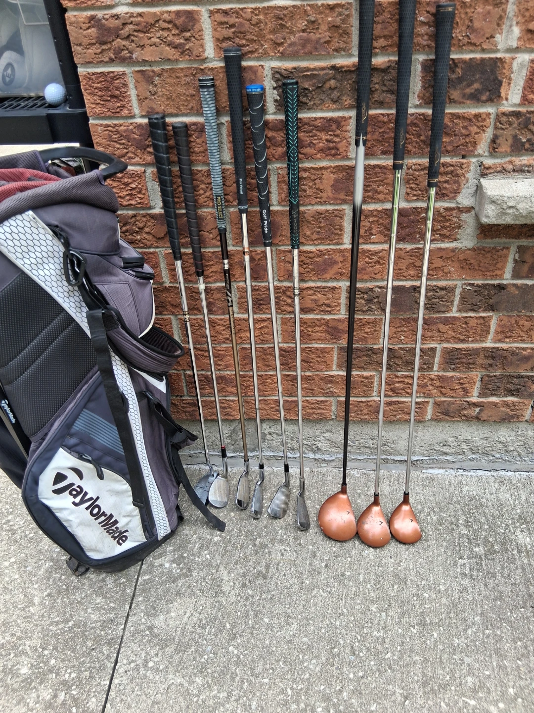 Golf clubs