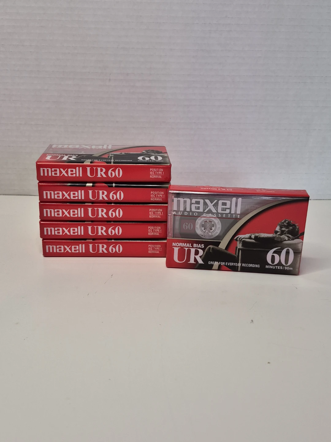 6x Sealed Maxell UR 60 Cassette tapes