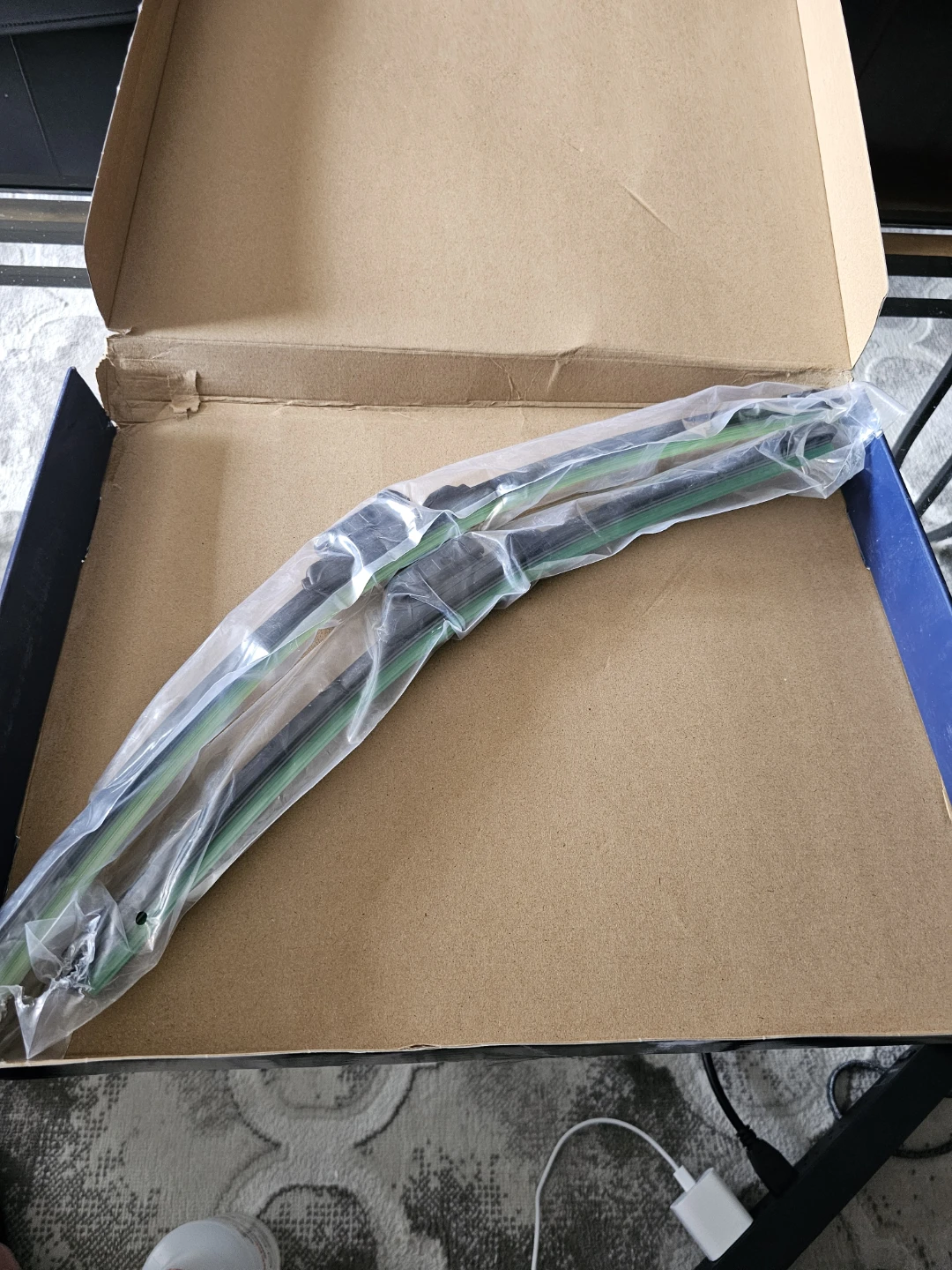 New WindShield Wiper Blades - photo 2
