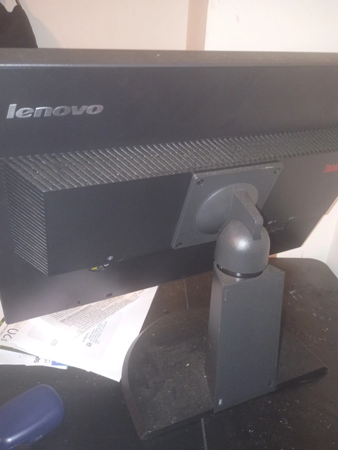 Lenovo ThinkVision Monitor - photo 2