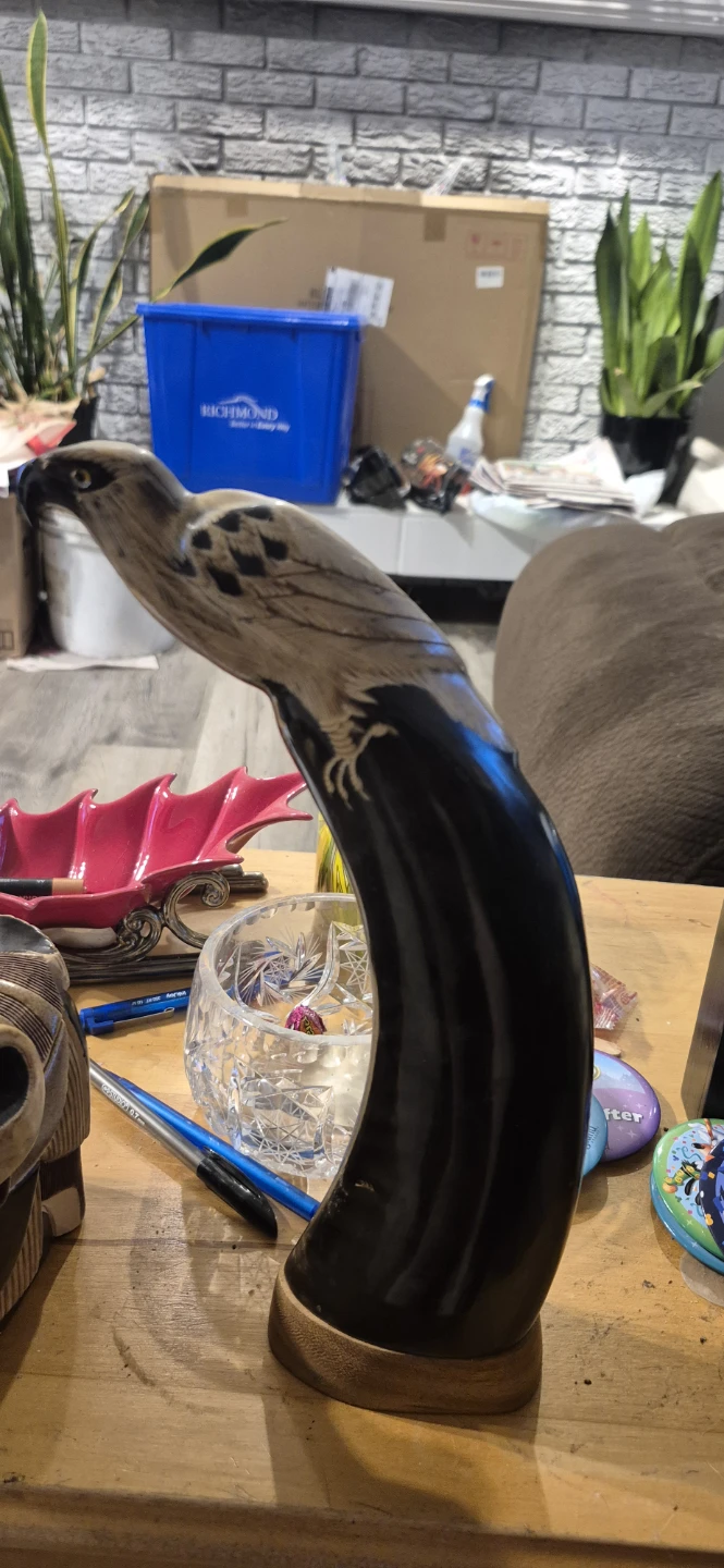 Carved Horn Figurine - photo 2