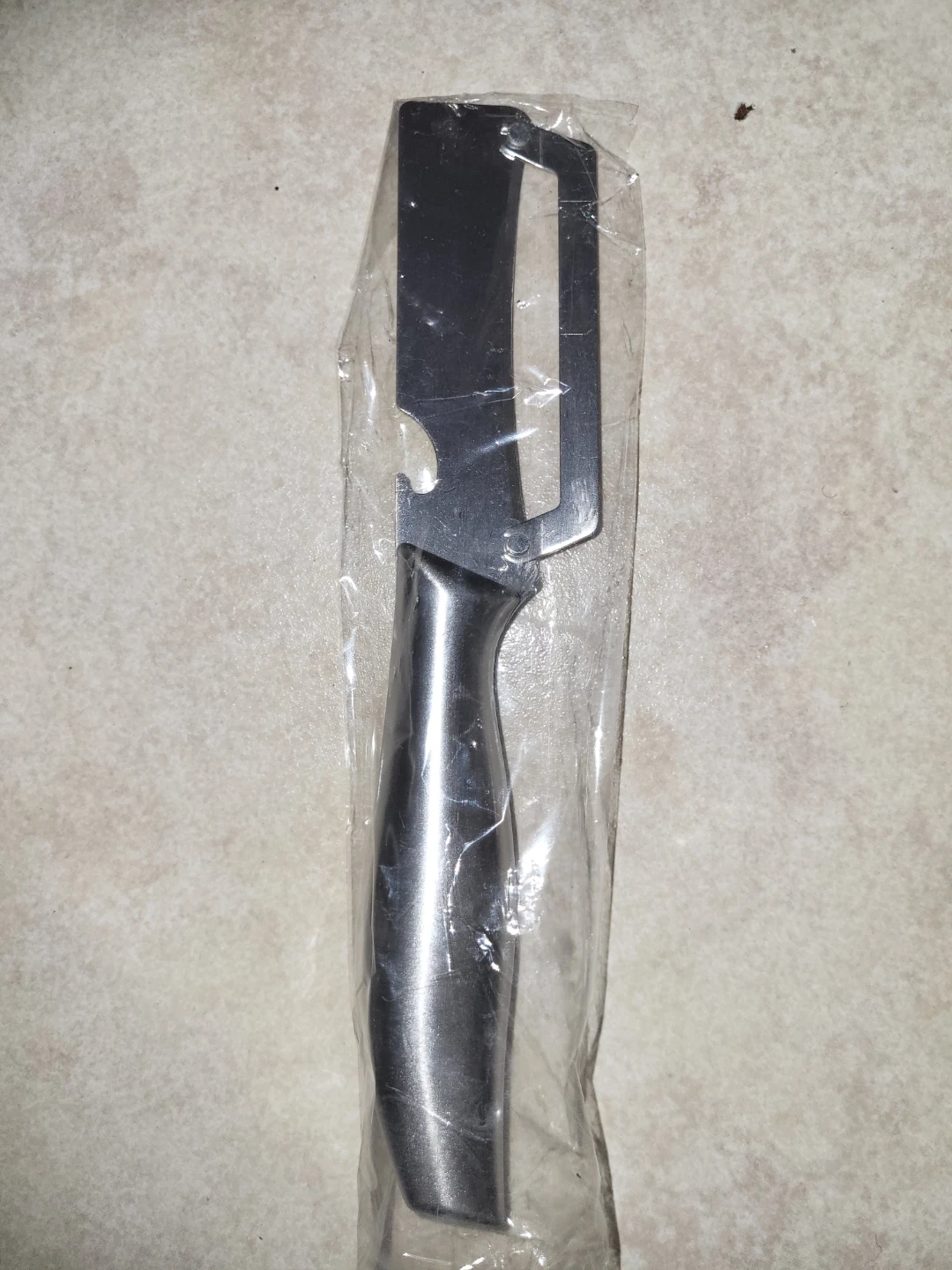 ⚽️ Multi-tool Kitchen Peeler with Bottle Opener - photo 2