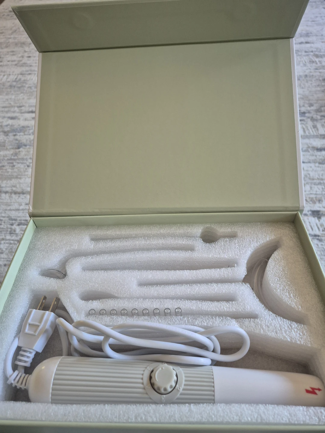 Darsonval Portable High Frequency Skin Care Device - photo 2