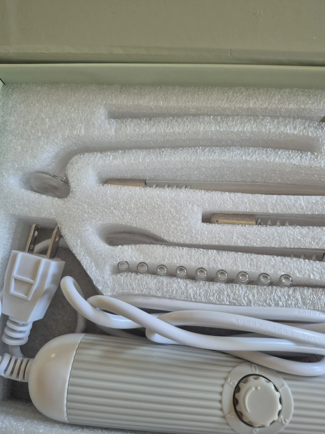 Darsonval Portable High Frequency Skin Care Device - photo 4