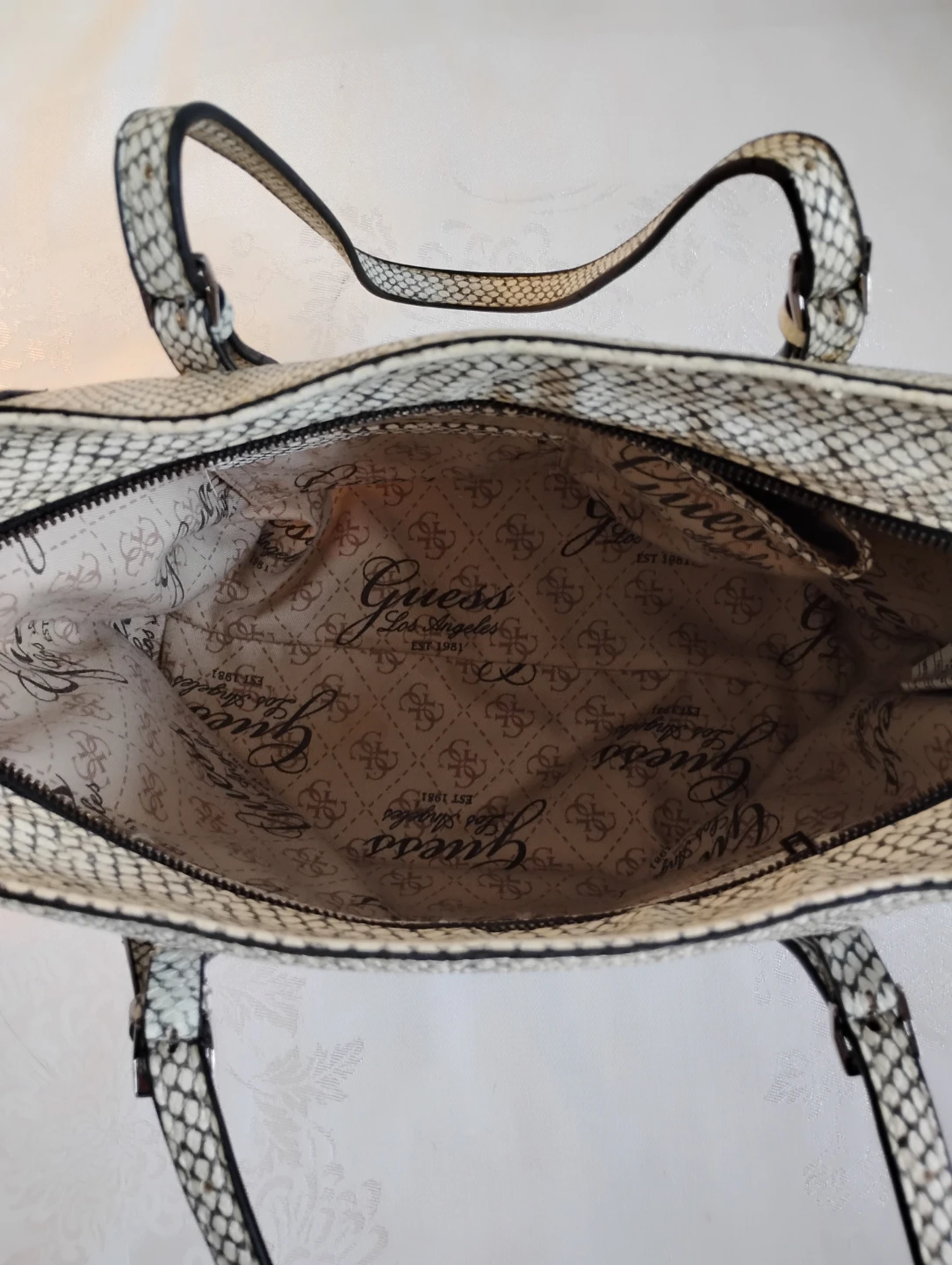 Ladies Genuine Leather Handbag - photo 3
