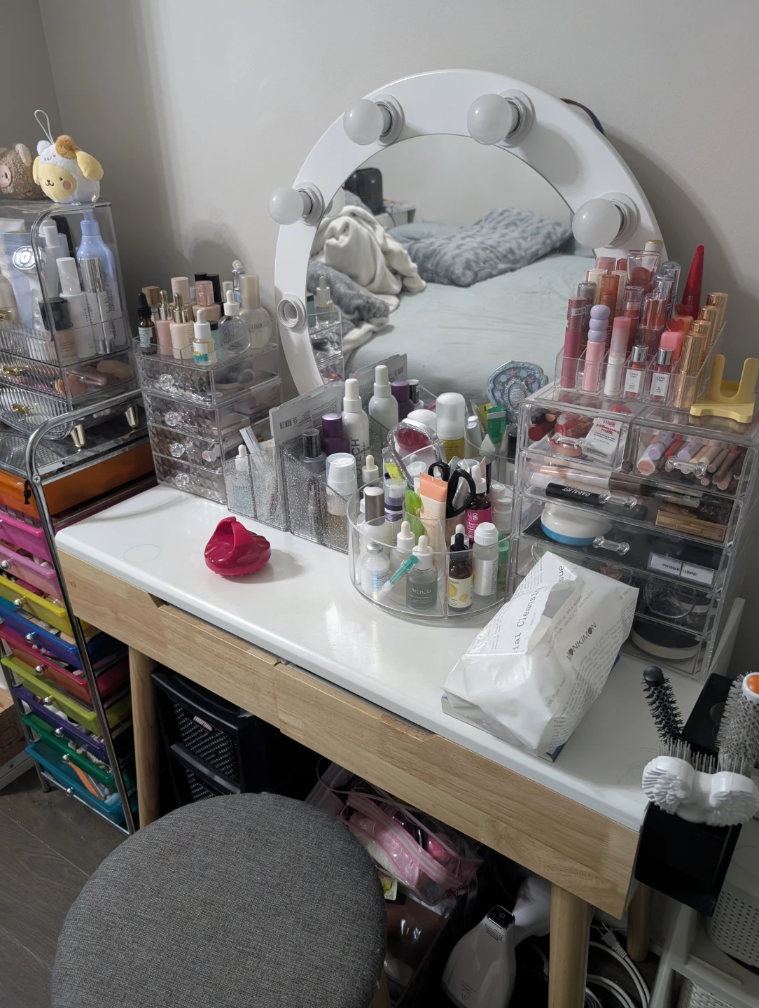 Makeup Desk