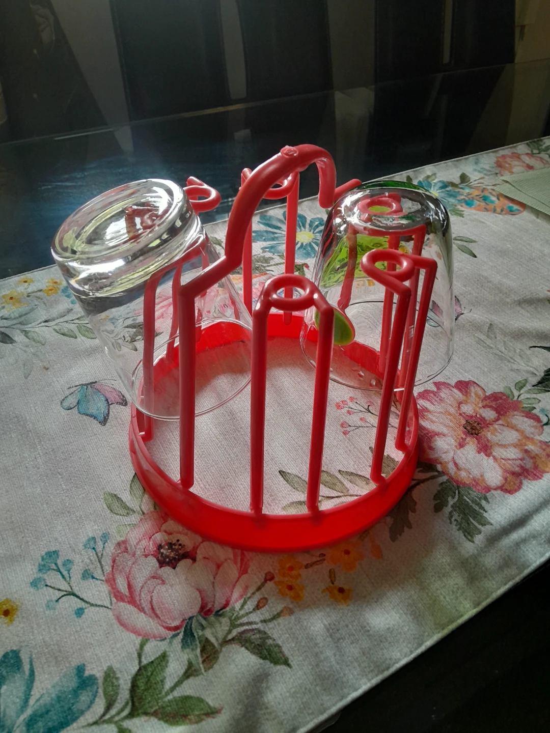 Red Plastic Cup Drying Rack - photo 2
