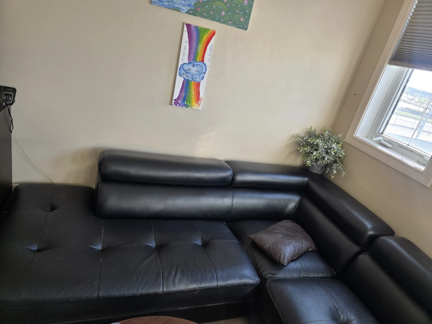 Black Leather Sectional Sofa - photo 4