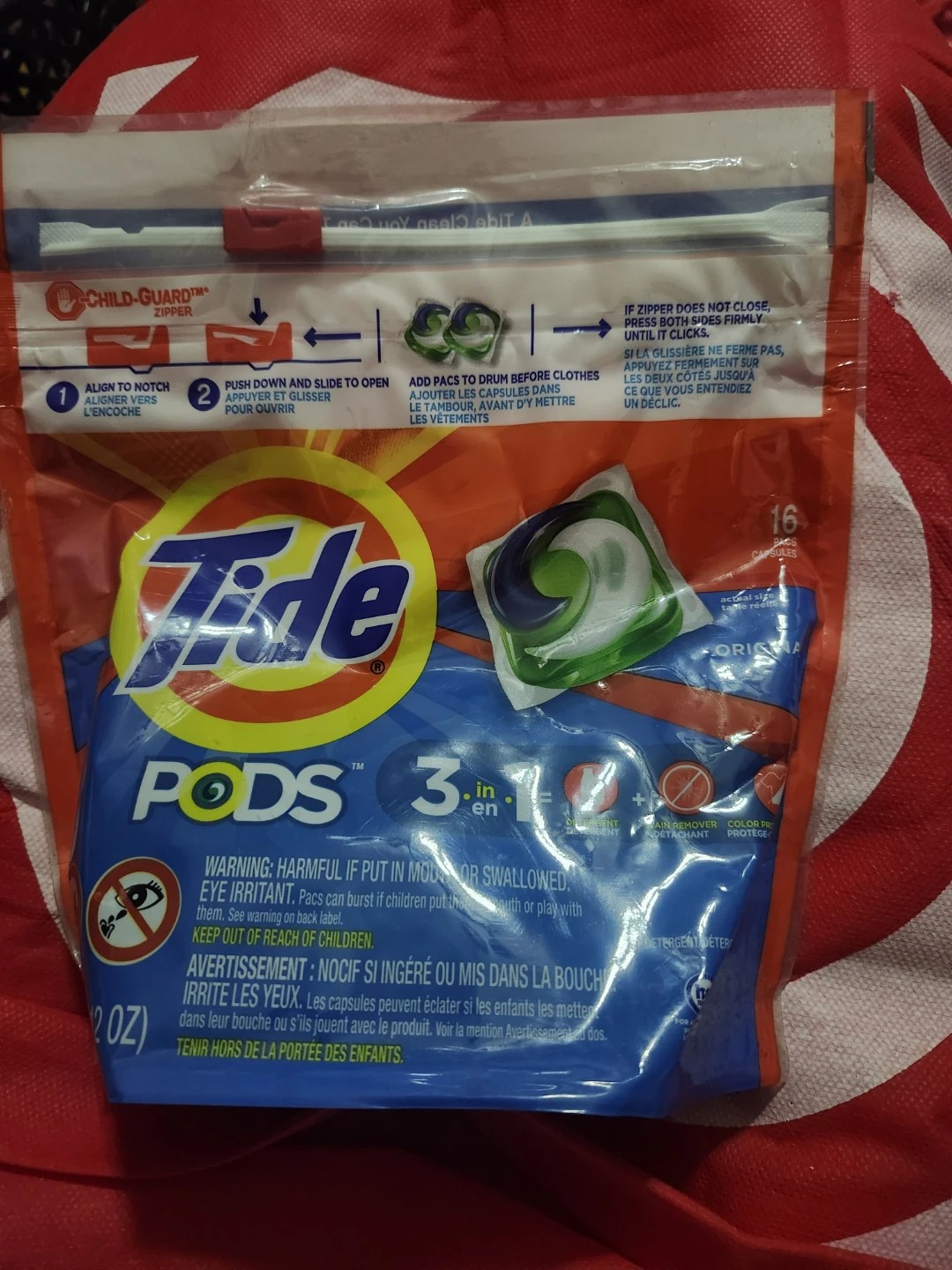 Tide PODS 3 in 1 Laundry Detergent, 16 Count