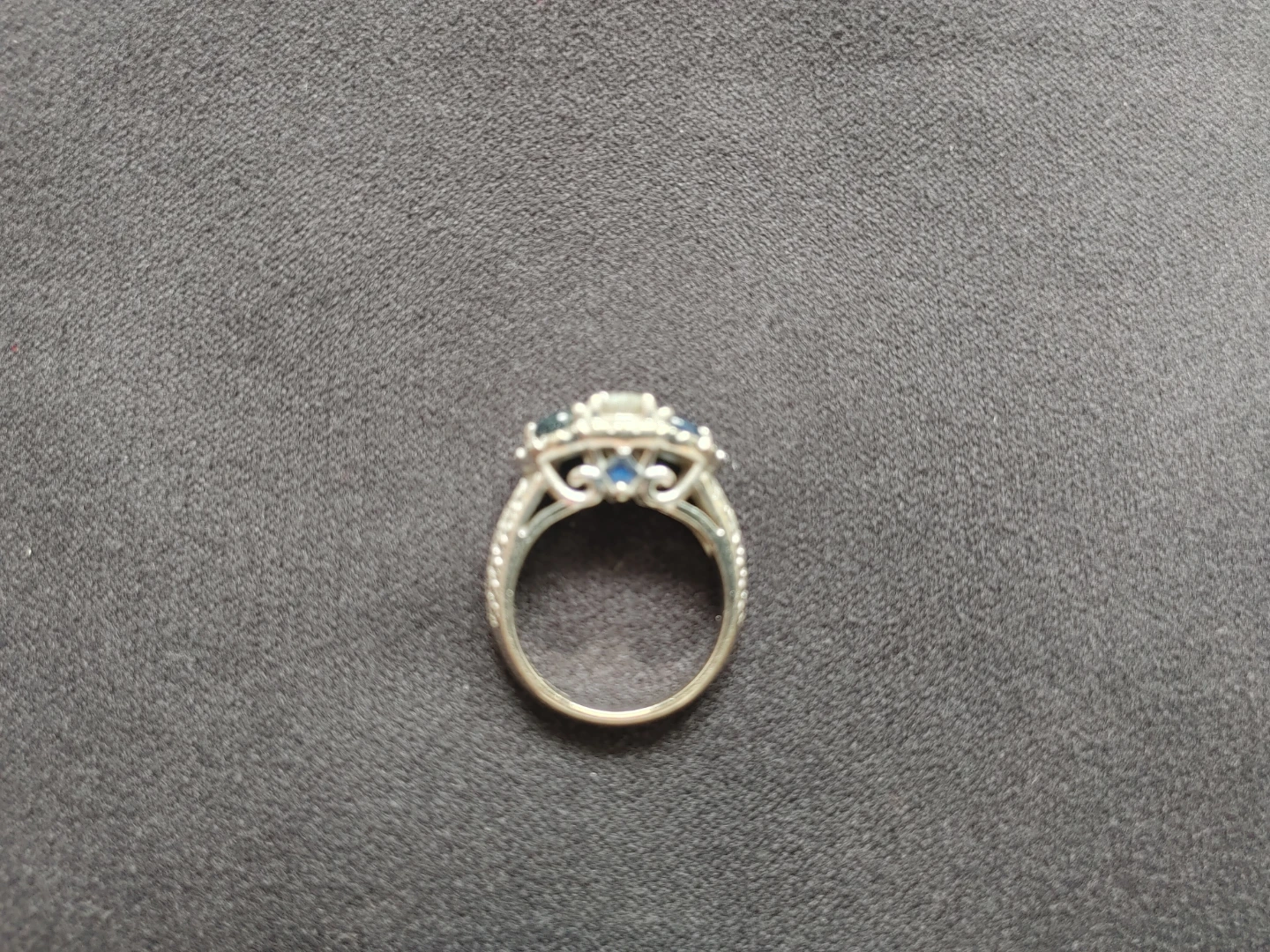 14K Gold Diamond and Sapphire Ring - photo 3