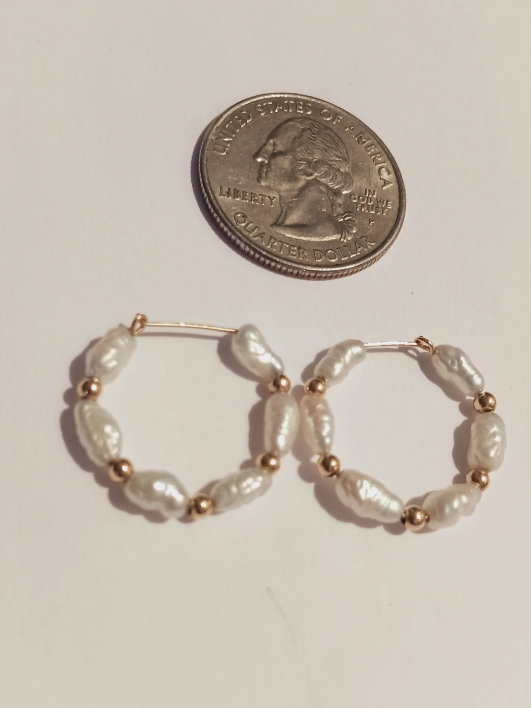 14K Gold Stamped Beaded Freshwater Pearls Hoop Earrings - photo 2