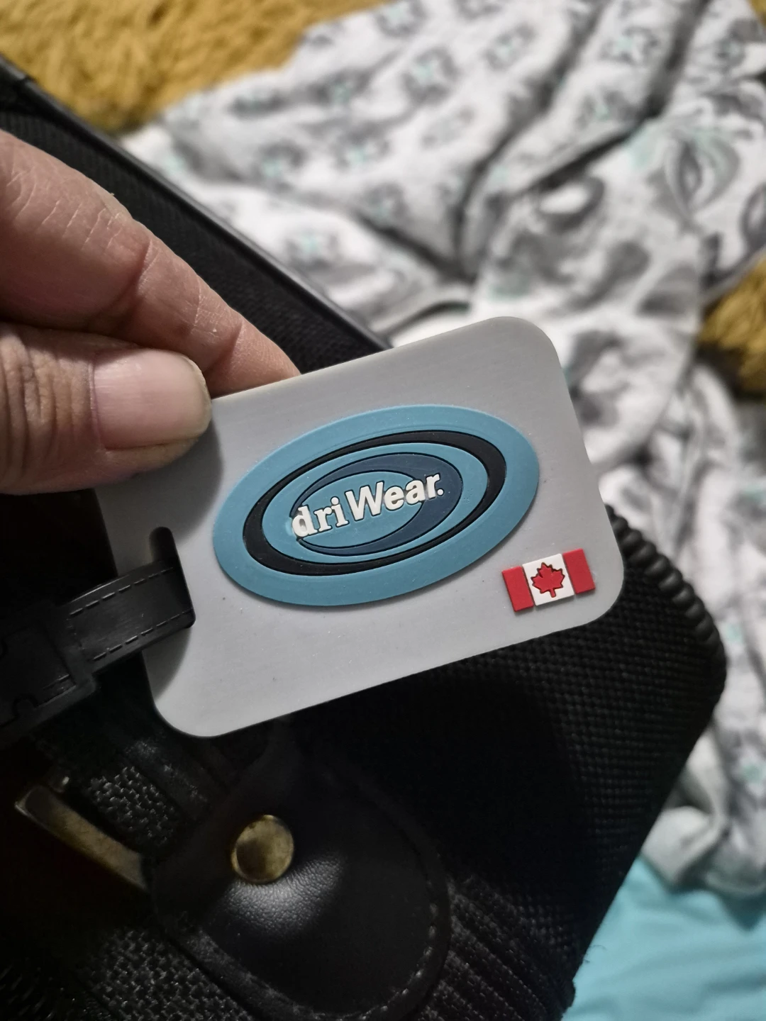 American Tourister Black Carry-On Luggage - photo 5