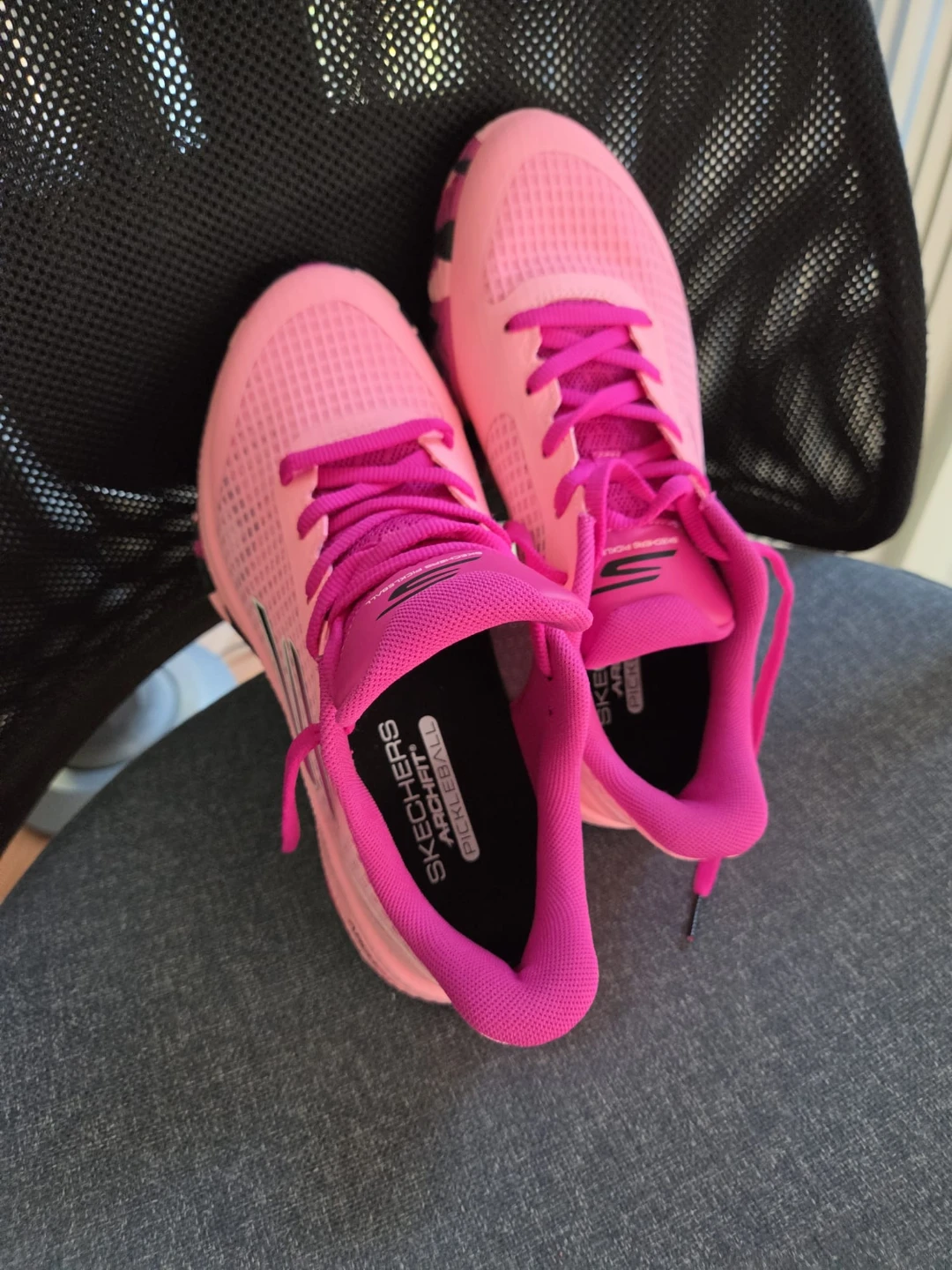 Brand New Skechers Non-Marking Court Shoes (Women's Size 8) - photo 2