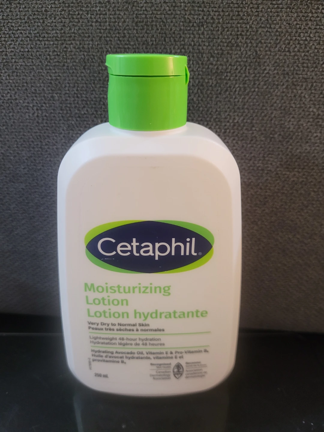 Cetaphil Moisturizing Lotion - 250 mL