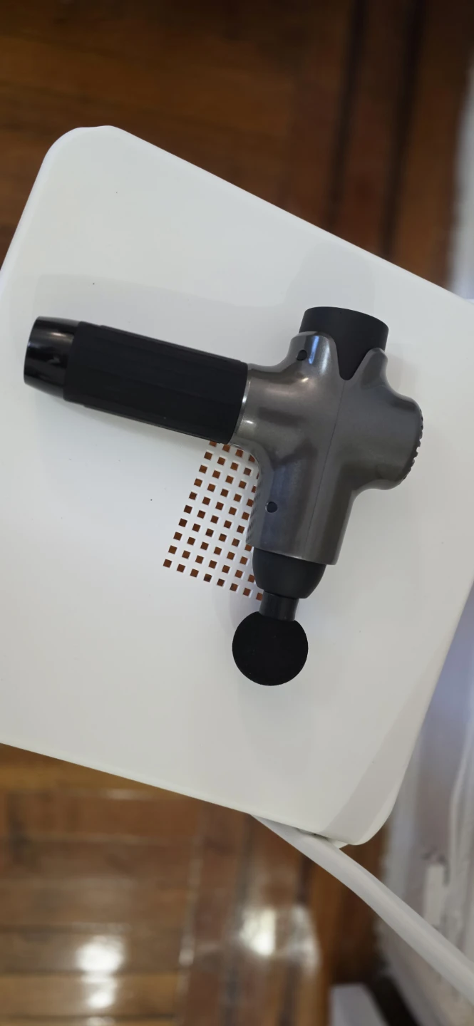 DAGGRM Massage Gun