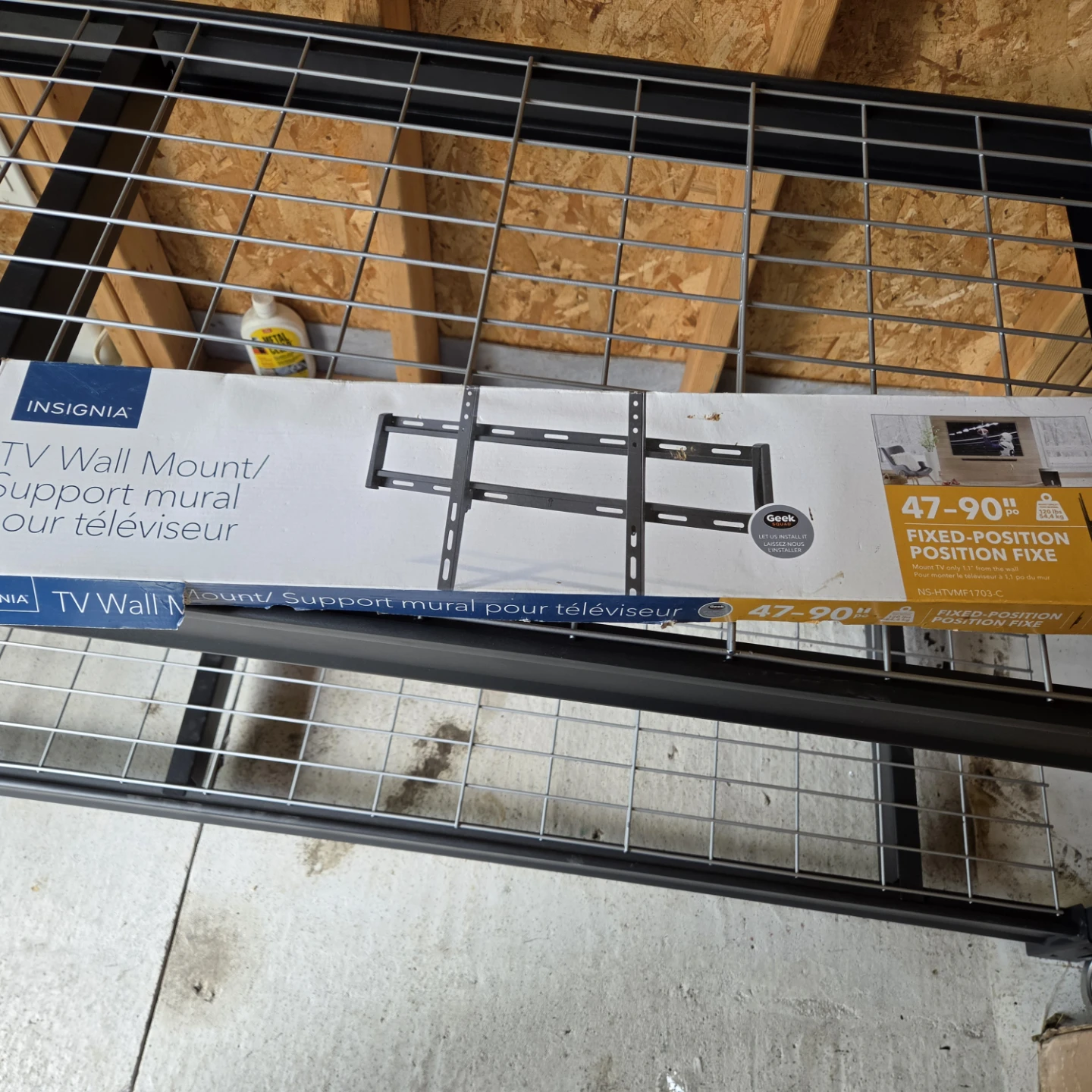 Insignia 47-90" Fixed-Position TV Wall Mount - photo 2