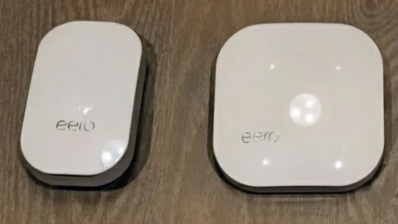 Eero Mesh Wi-Fi System (Hub + 1 Beacon)
