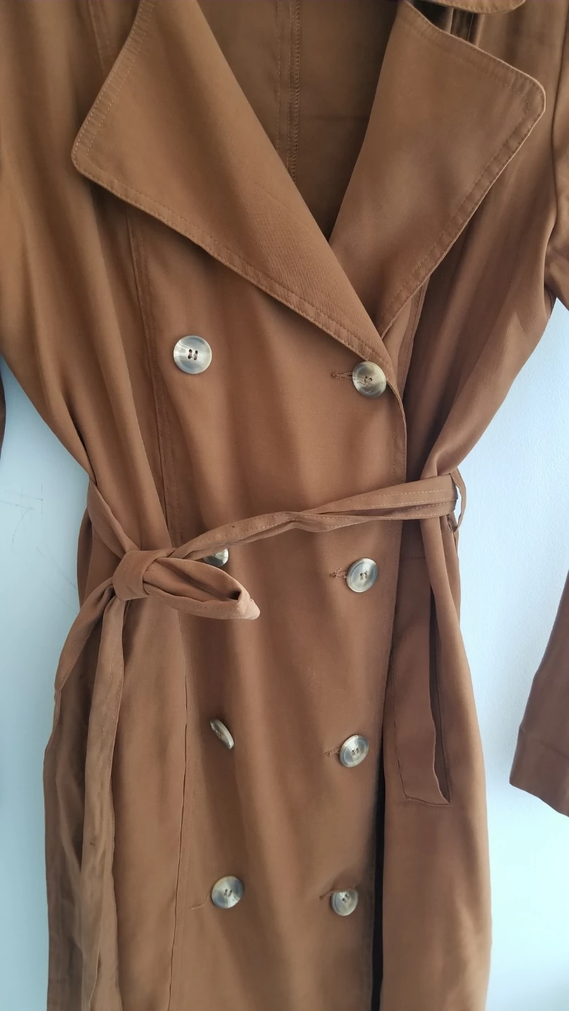Forever 21 Brown Double-Breasted  Coat. Women's Size M - photo 2