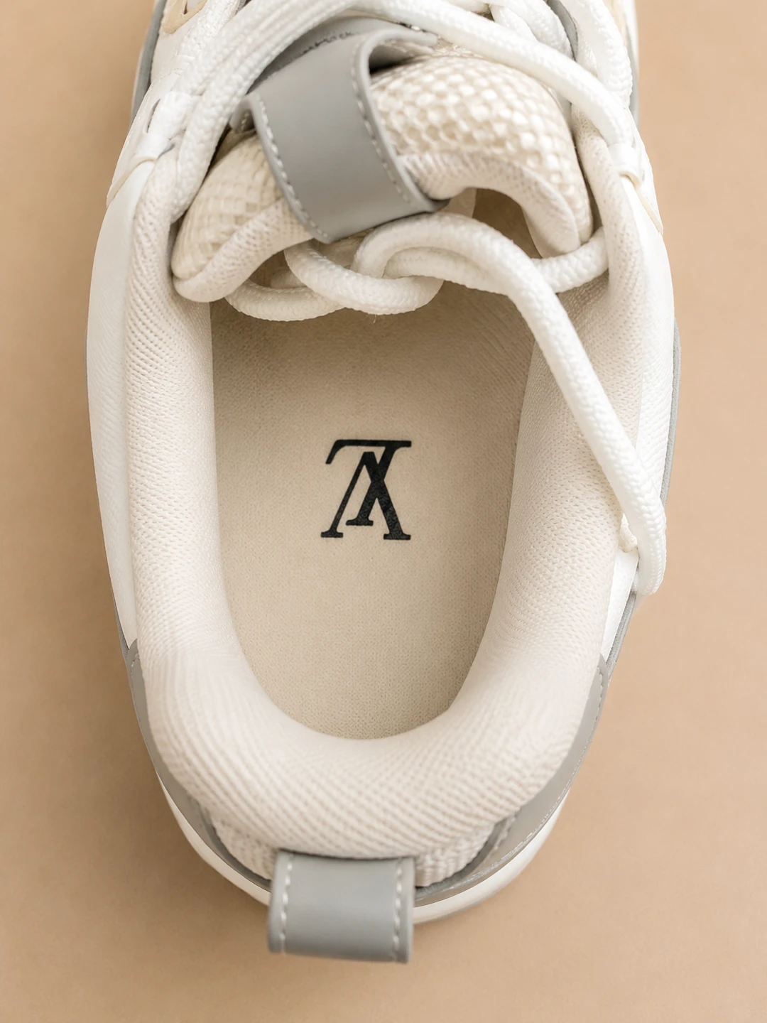 White & Grey Fashion Sneakers - photo 4