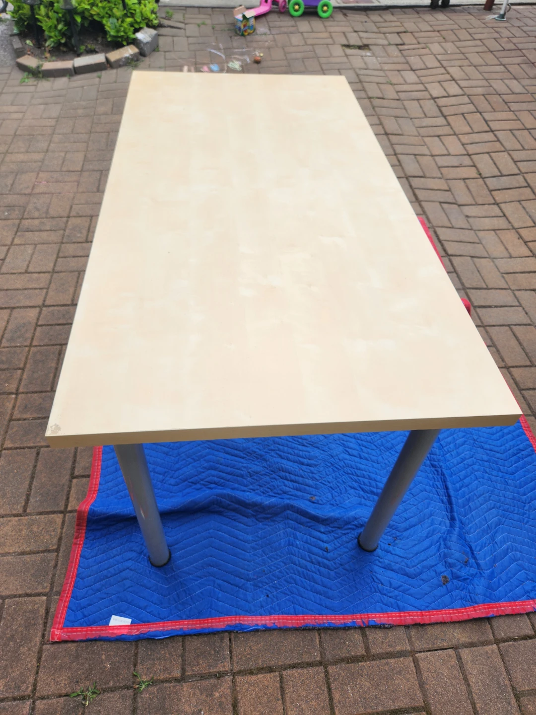 IKEA VIKA AMON Table - photo 3