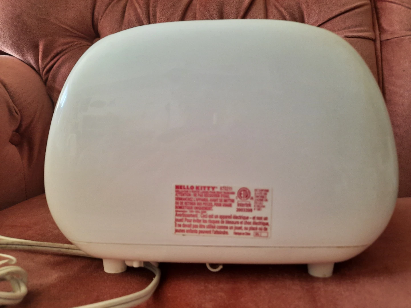 Hello Kitty 2-Slice Toaster - photo 2