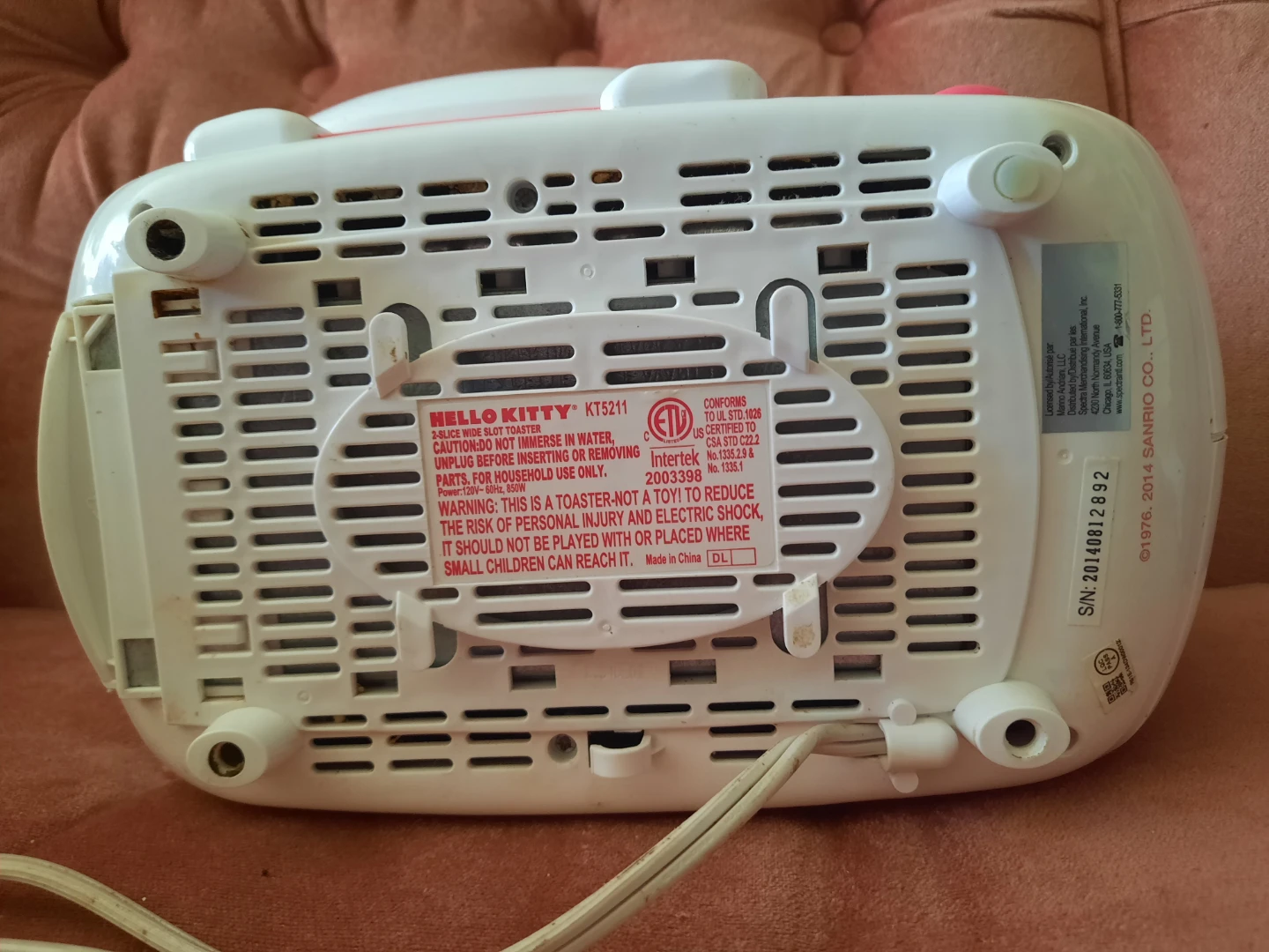 Hello Kitty 2-Slice Toaster - photo 3