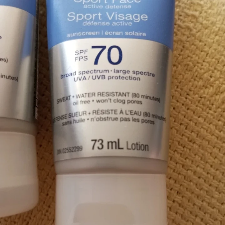 Neutrogena Sport Face SPF 70 Sunscreen - 73 mL Tubes (3-Pack) - photo 3