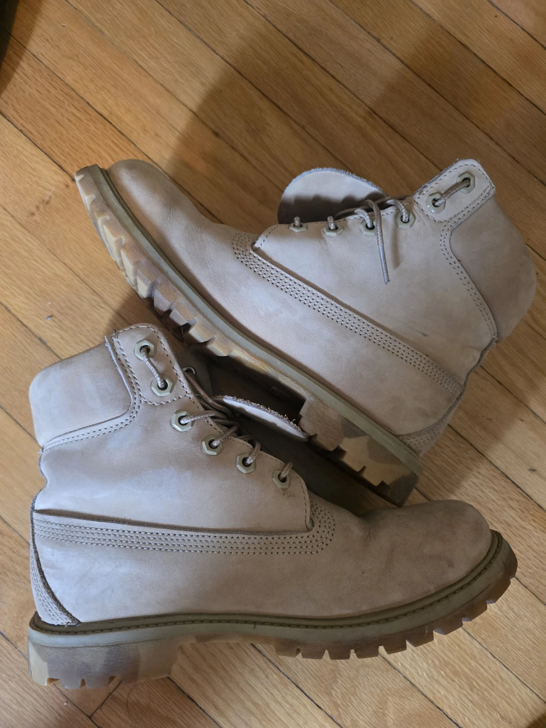 Timberland Classic Boots Beige Size 6.5 - photo 3