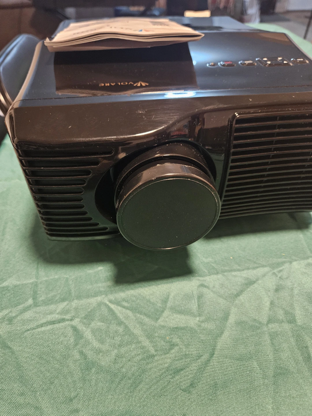 Volare HD Projector with 3D Anaglyph Video Imaging