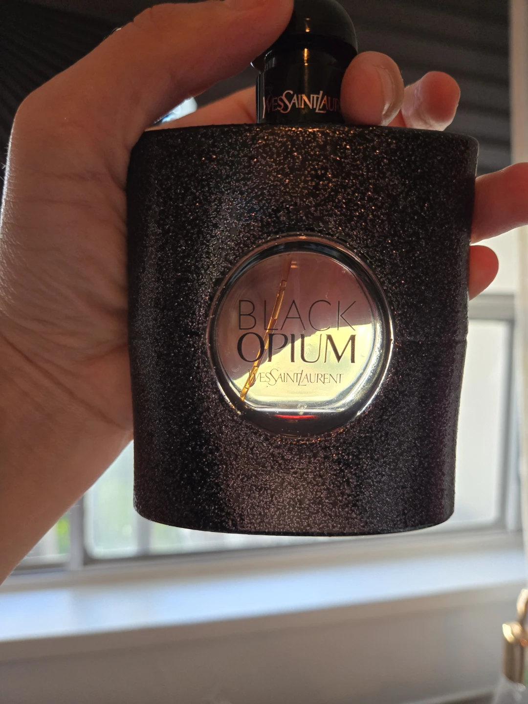1/4 left - Yves Saint Laurent Black Opium Eau de Parfum