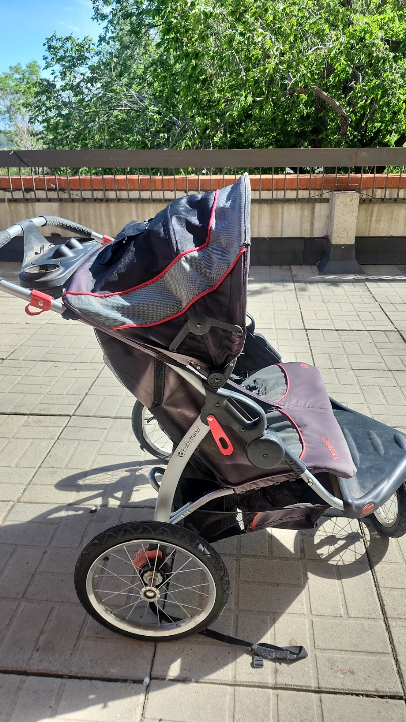 Baby Trend Double Jogging Stroller bought for 350 - photo 2