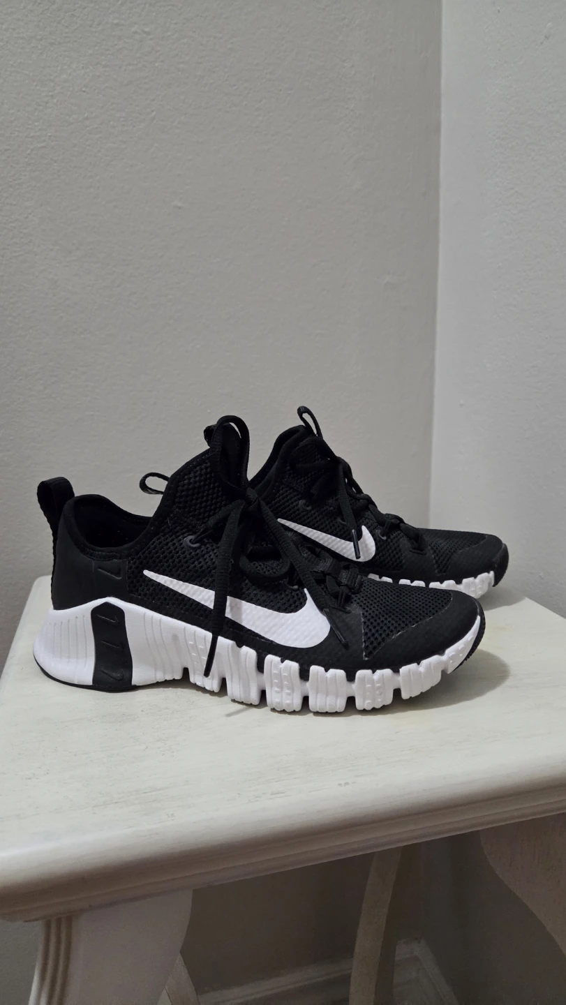 Nike Free Metcon 4 Women's Training Shoes