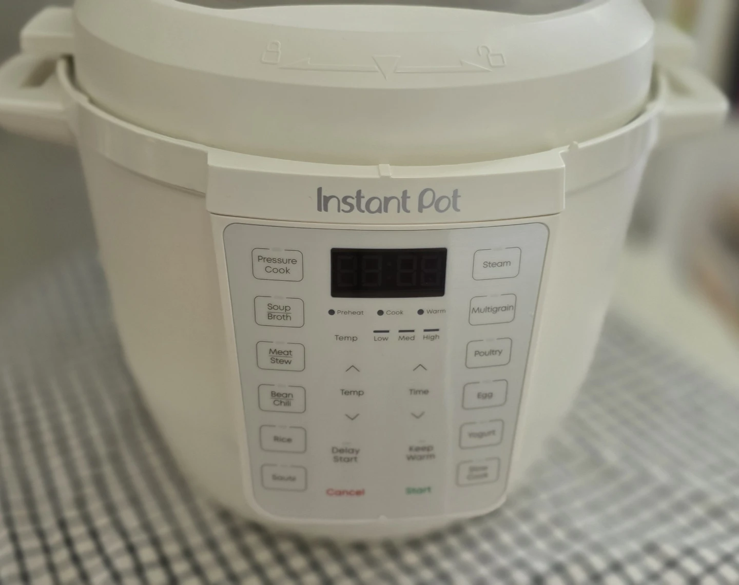 Instant Pot Duo 7-in-1 Electric Pressure Cooker - photo 3